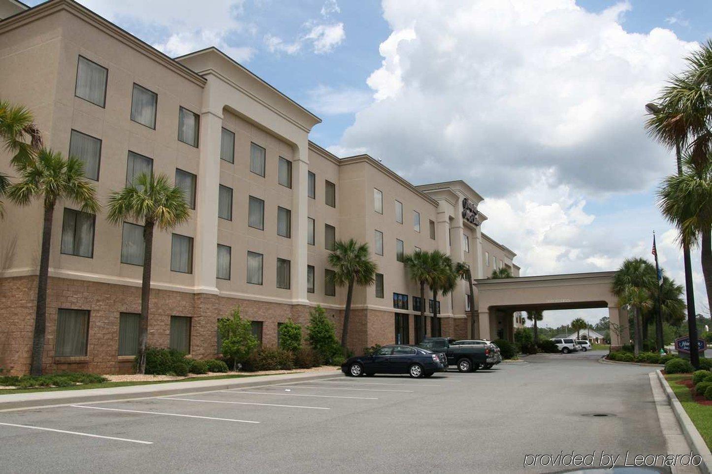 Hampton Inn & Suites Valdosta/Conference Center Exterior photo